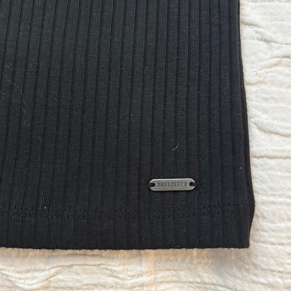 Black Ribbed Cut-Out Top - Picture 3 of 3